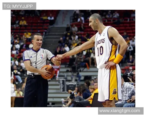 昔日绿茵巨星如今隐匿江湖他们的名字已不再为球迷熟知 昔日绿茵巨星如今隐匿江湖他们的名字已不再为球迷熟知